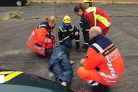 Foto 30.04.16, 15 28 11